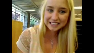 Blond brud sprutar i utomhusakademin - fler videor av henne på Freakygirlcams.co.uk