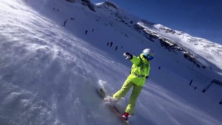 4K openbare pijpbeurt in skilift