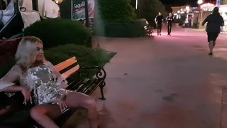 Lunatic Girl Masturbate and Piss on Public Street-public attention Whore