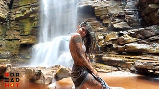 Fui Transar Na Cachoeira E Quase Fui Pega, Tive Que Sair Rapido! – Dreadhot