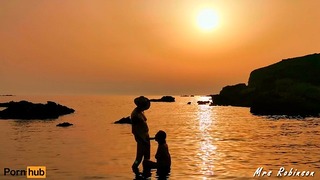 Couple Having Sex at Sundown Get Filmed on Voyeur Cam