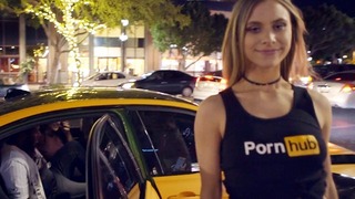 Baise torride avec anya Olsen dans Pornhub Car Rally Race #7