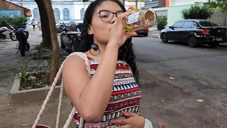 Drikker Piss-øl forbi på gaden 10/07/2022