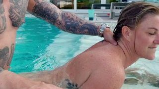 Island Pool Quickie