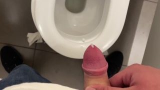 Quick Ejaculation At Mallorca Airport Busy Public Toilet