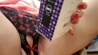 Sexshop – Buying A Buttplug. Husband Talking With Seller And Wife Showing Pussy. Complete Videos.