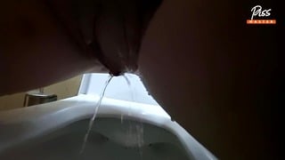 Sexy Milf Peeing In Mall Toilet. Closeup Pissing. Ep 695 4K