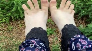 Фут-Фетиш! Солнечные Ванны Для Ножек! На Улице! Отдых На Природе