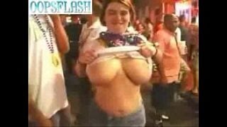 Busty Amateur Girls Flashing – Nice Compilation