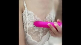 Deca Nipple First Public! Extremely Small Breasts, Thick Nipples Masturbation, Japanese Married