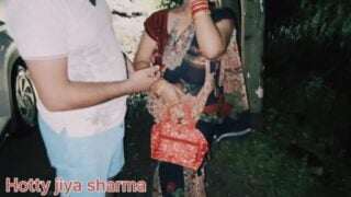 Desi Bhabhi Fucked Publicly In The Car With Indian Roleplay.