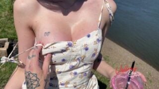 Hard Outdoor Fuck We Got Caught / Cum On Boobs