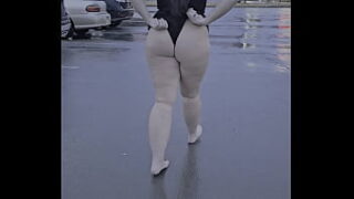 Hot Curvy Wife Flashes In Public