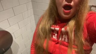 I Film Myself While I Masturbating In Public Toilet