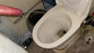 Masturbated In The Office And Ran To The Office Public Toilet To Quickly Cum 4K