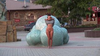 Nude Stoll In Public