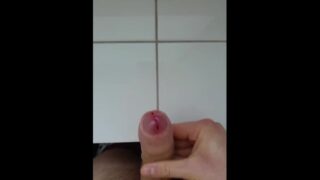 Quick Cum On Public Toilet