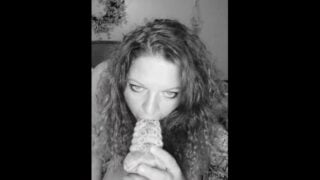 Milf First Time With A Dildo She Cuts So Hard!!