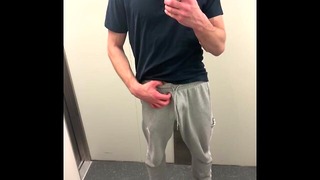 Quick flash in the elevator