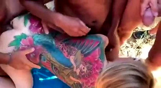 GB with blondie onthe beach