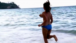 bouncing beach boobs