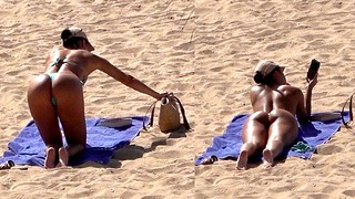 I get Fucked after the Beach with a Voyeur from the Resort – Who is Lilly