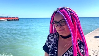 Cute girl from the beach  squirt herself face after DP in every hole