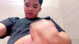 Jakol Sa Cr Ng Mall – Jerking and cum at Mall Restroom (PINOY JAKOL)