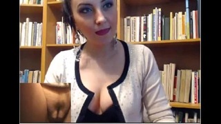 Amanda Pussy In A Library Webcam-Hotwebcam4You.com